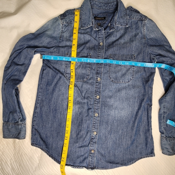Express Denim Shirt Button Down Blue Long Sleeve Women's Size XS - Picture 6 of 7